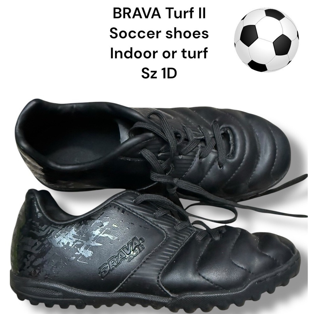 Brava Turf II Soccer Shoes Indoor Turf Cleats Black Size 1D girls or boys
